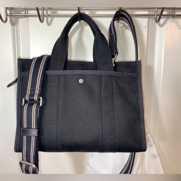 COACH Cargo Tote 26 Black Canvas Crossbody Bag - Excellent Condition - Picture 13 of 14